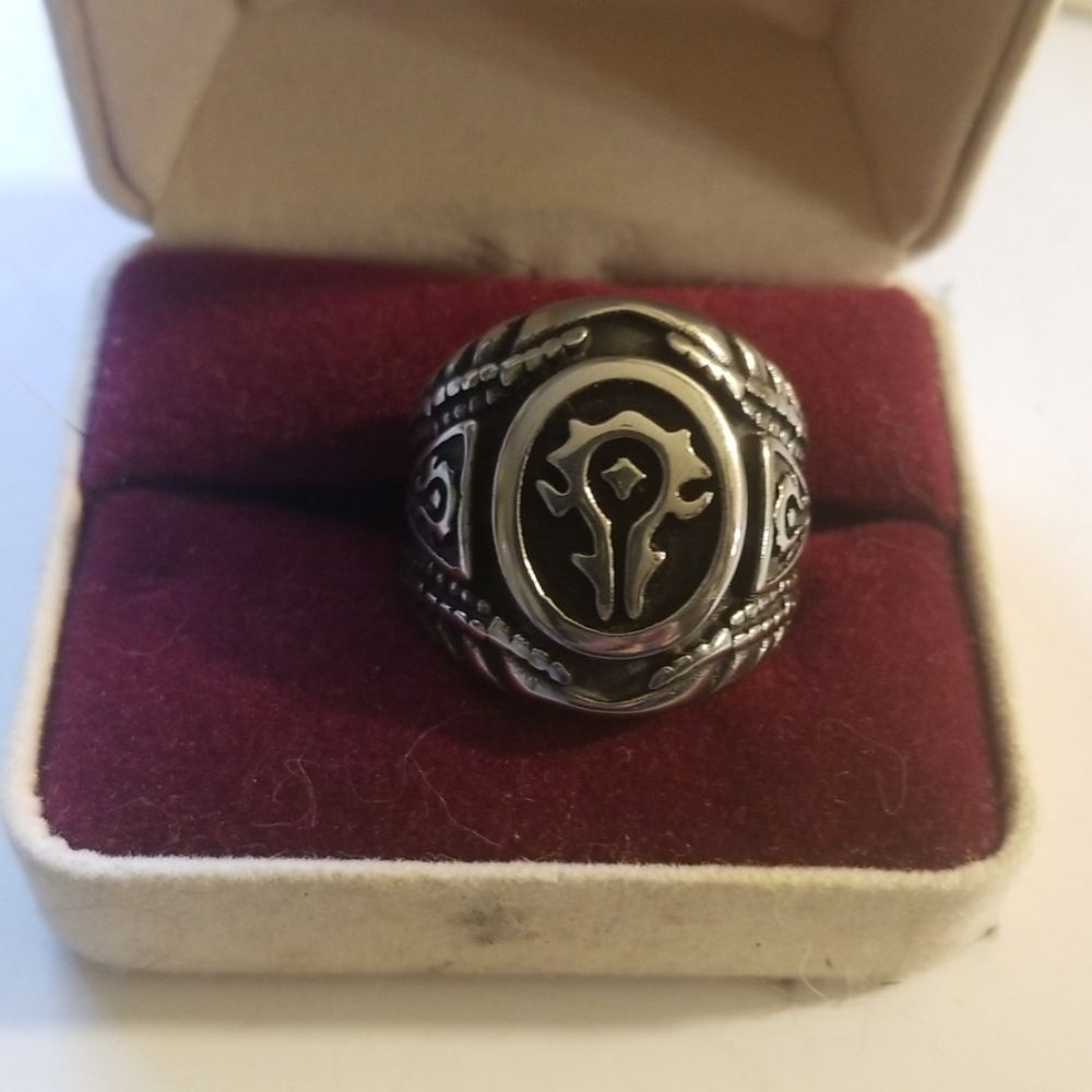 Men's ring